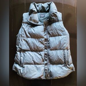 Athleta Gray Puffer Vest